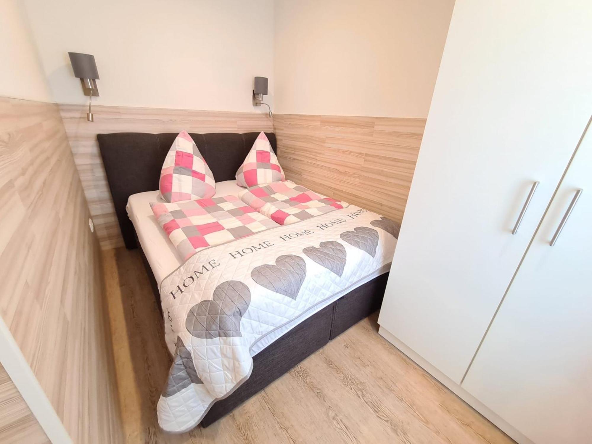 Ferienhaus Bluetenzauber In Norddeich Luaran gambar